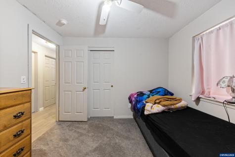422 E 5th Street Lafayette OR 97127
