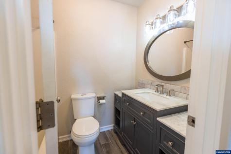 578 Pioneer Street Philomath OR 97330