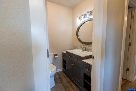 578 Pioneer Street Philomath OR 97330