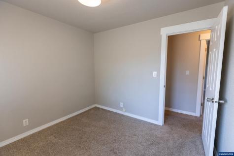 578 Pioneer Street Philomath OR 97330