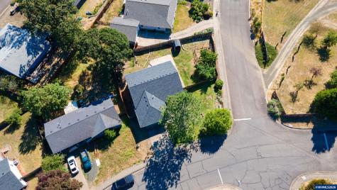 578 Pioneer Street Philomath OR 97330
