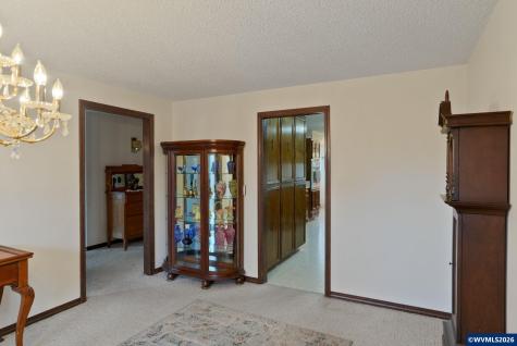 1650 Springhill Drive Albany OR 97321