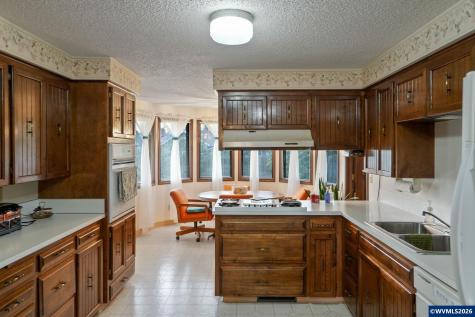 1650 Springhill Drive Albany OR 97321