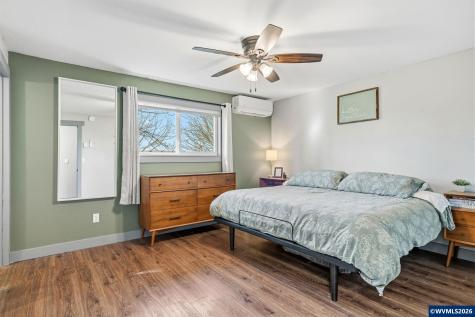 2490 SE Ermine Street Albany OR 97322