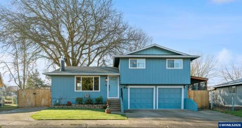2490 SE Ermine Street Albany OR 97322