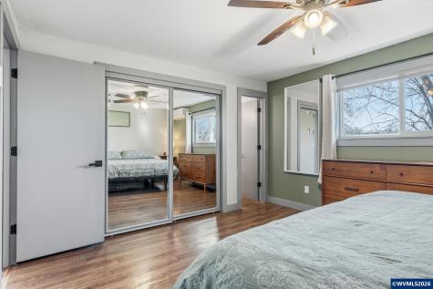 2490 SE Ermine Street Albany OR 97322