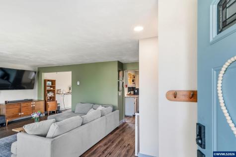 2490 SE Ermine Street Albany OR 97322