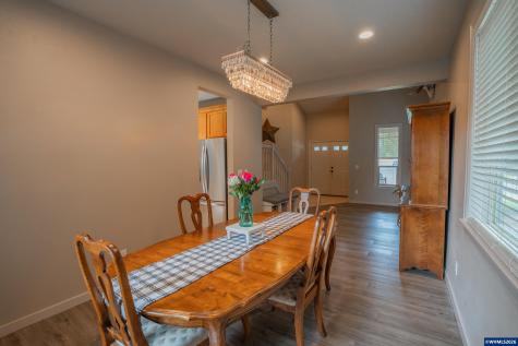 2333 Mountain River Drive Lebanon OR 97355