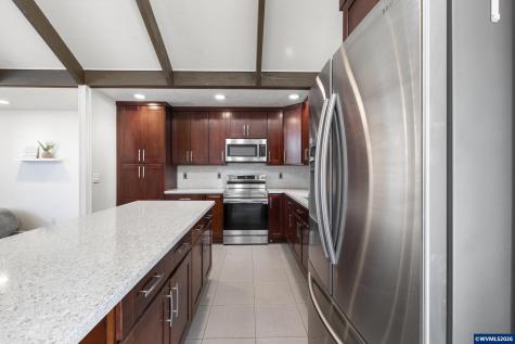 1408 Greenwood Drive NE Keizer OR 97303