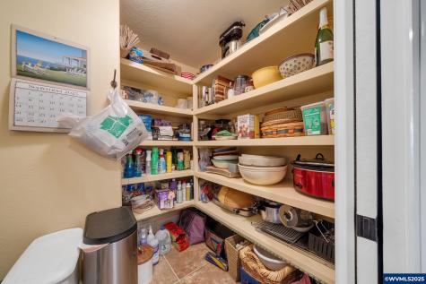 424 SW Cliff Street Depoe Bay OR 97341