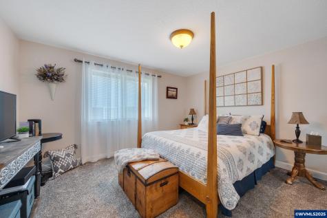 424 SW Cliff Street Depoe Bay OR 97341