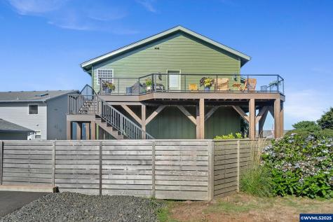 424 SW Cliff Street Depoe Bay OR 97341