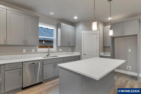 1163 SW 11th Avenue Dallas OR 97338-0000