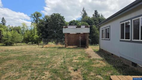 34125 E Lacomb Road Lebanon OR 97355