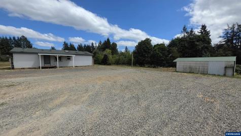 34125 E Lacomb Road Lebanon OR 97355