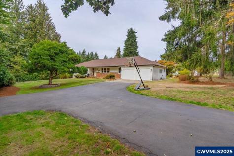 6671 Ganon Street SE Salem OR 97317