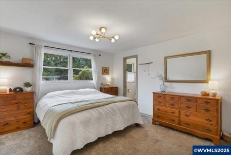 6671 Ganon Street SE Salem OR 97317