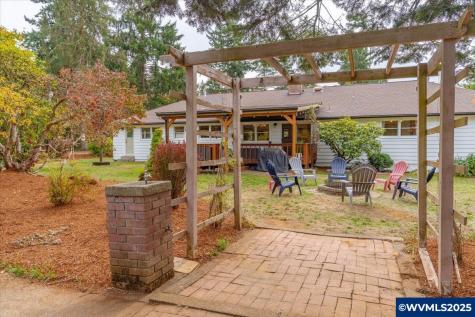 6671 Ganon Street SE Salem OR 97317