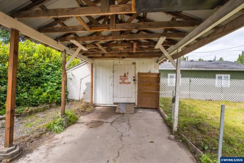 1925 Liberty Street NE Salem OR 97301