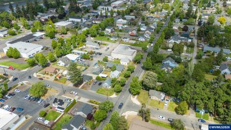 1925 Liberty Street NE Salem OR 97301
