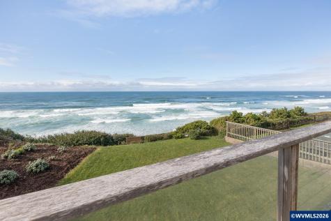 2151 NW Inlet Avenue Lincoln City OR 97367
