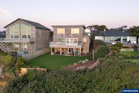 2151 NW Inlet Avenue Lincoln City OR 97367