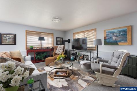 2151 NW Inlet Avenue Lincoln City OR 97367