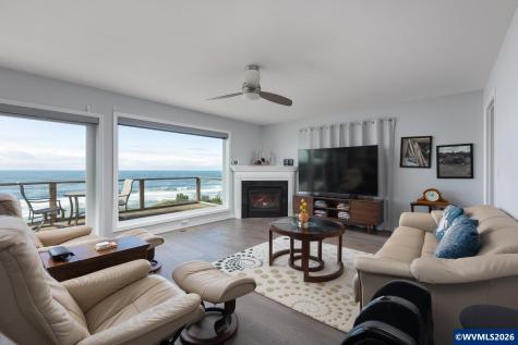 2151 NW Inlet Avenue Lincoln City OR 97367