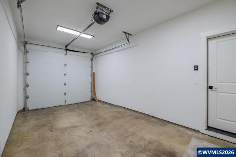 528 S 7th Street Independence OR 97351