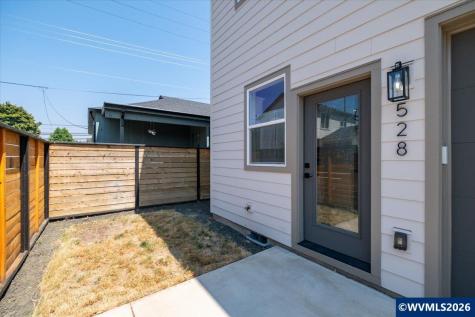 528 S 7th Street Independence OR 97351