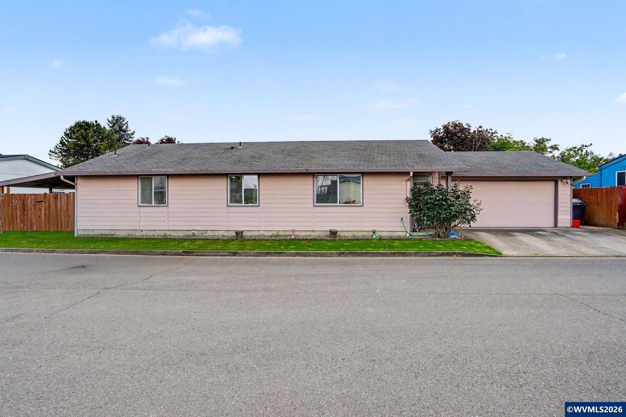 3030 Hollyridge Lp Salem OR 97305