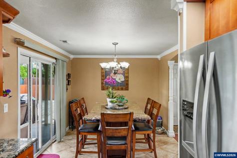 3030 Hollyridge Lp Salem OR 97305