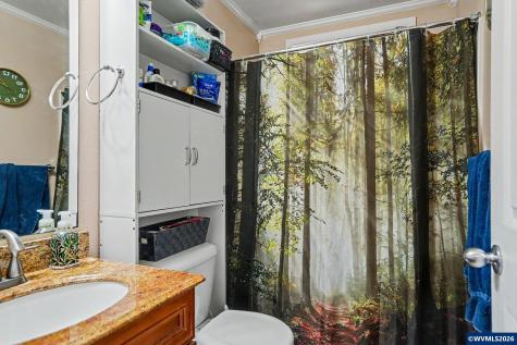 3030 Hollyridge Lp Salem OR 97305