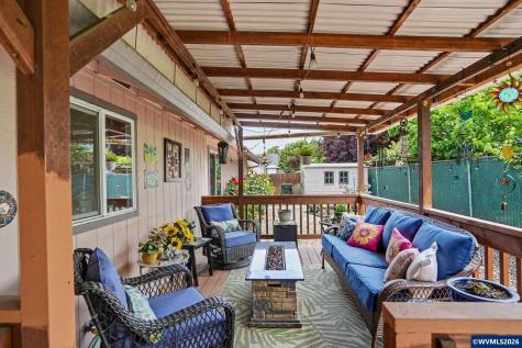 3030 Hollyridge Lp Salem OR 97305