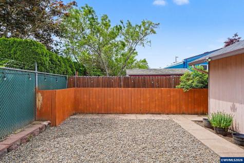 3030 Hollyridge Lp Salem OR 97305