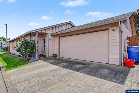 3030 Hollyridge Lp Salem OR 97305
