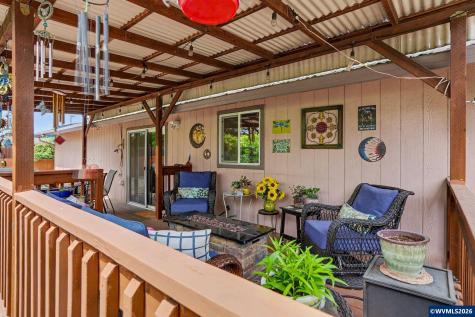 3030 Hollyridge Lp Salem OR 97305