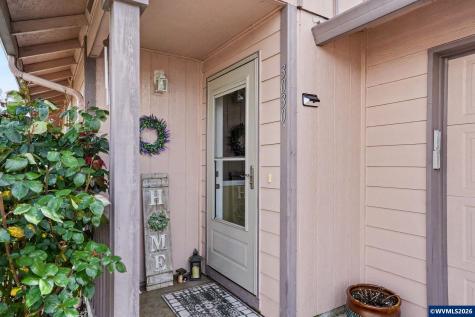 3030 Hollyridge Lp Salem OR 97305