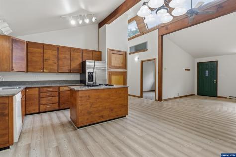 1663 NW Tyler Avenue Corvallis OR 97330