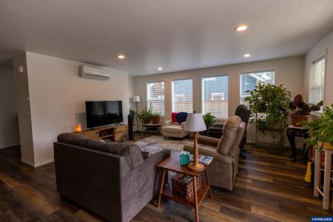 233 S 15th Street Philomath OR 97370