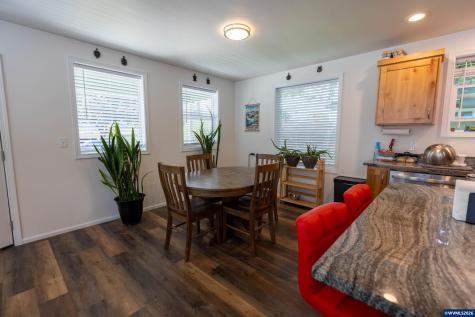 233 S 15th Street Philomath OR 97370