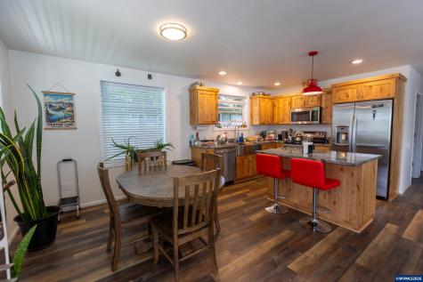 233 S 15th Street Philomath OR 97370