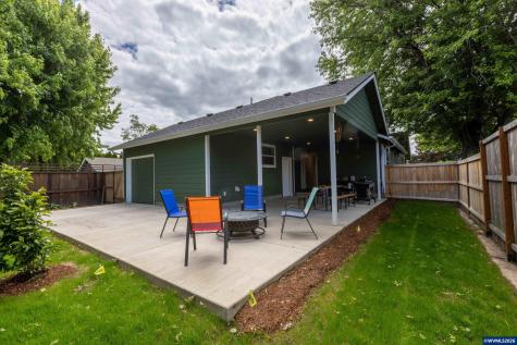 233 S 15th Street Philomath OR 97370