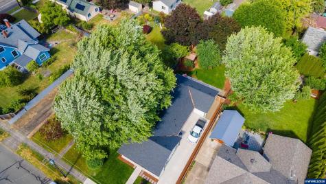 233 S 15th Street Philomath OR 97370