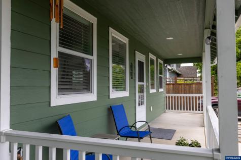 233 S 15th Street Philomath OR 97370