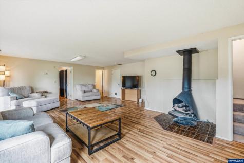 3456 Hulsey Avenue SE Salem OR 97302