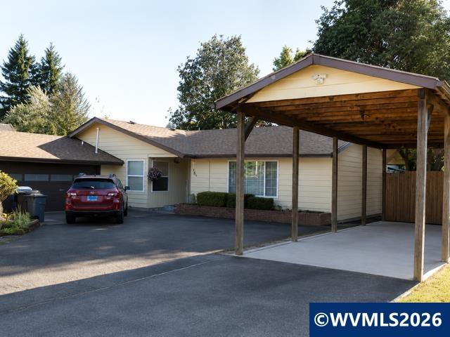 1091 SE 3rd Avenue Mill City OR 97360