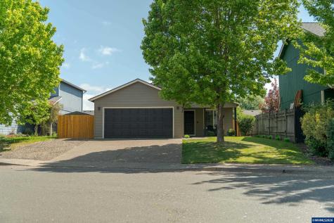 819 Monmouth Avenue S Monmouth OR 97361