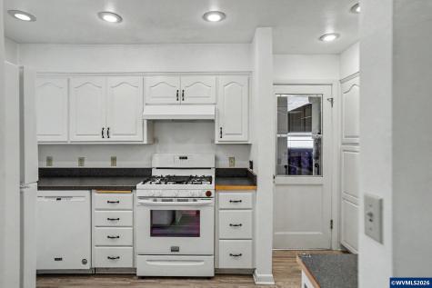 241 N Fern Avenue Stayton OR 97383