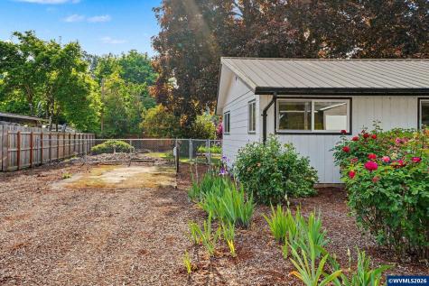 241 N Fern Avenue Stayton OR 97383